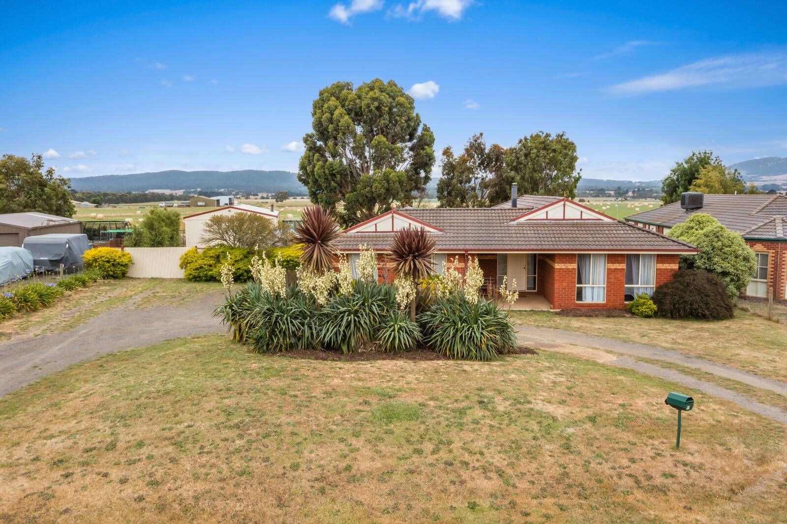 16 Gwen Place, Lancefield VIC 3435, Image 0