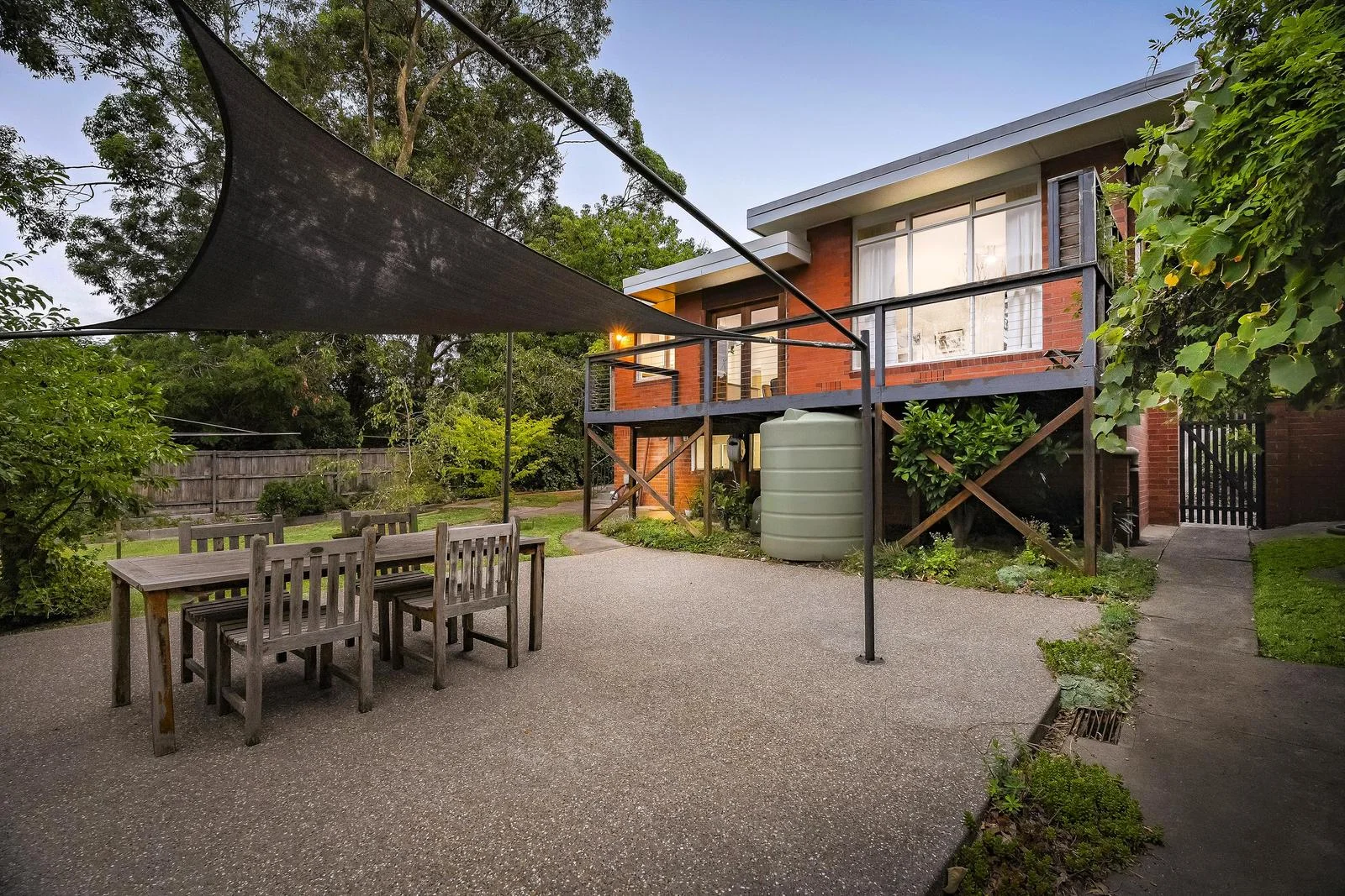 Additional image 7 of 10 Pilgrim Court, Rosanna VIC 3084