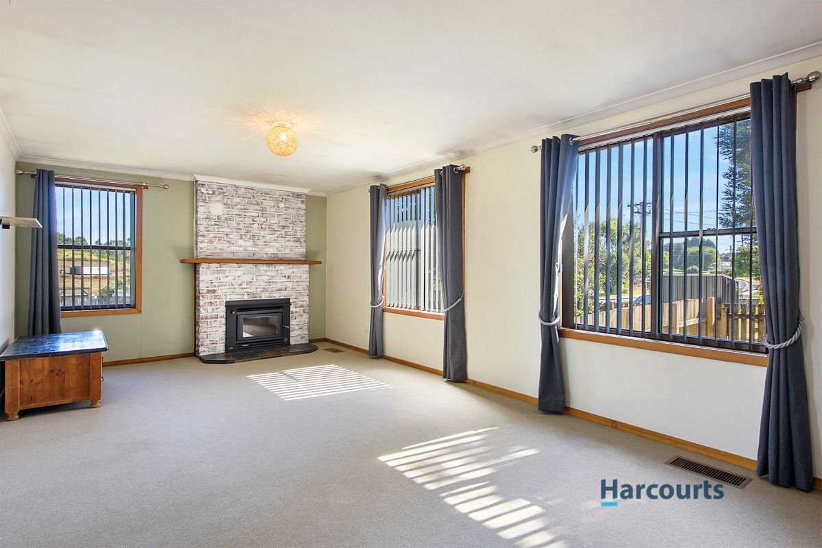 18 Que Street, Waratah TAS 7321, Image 2