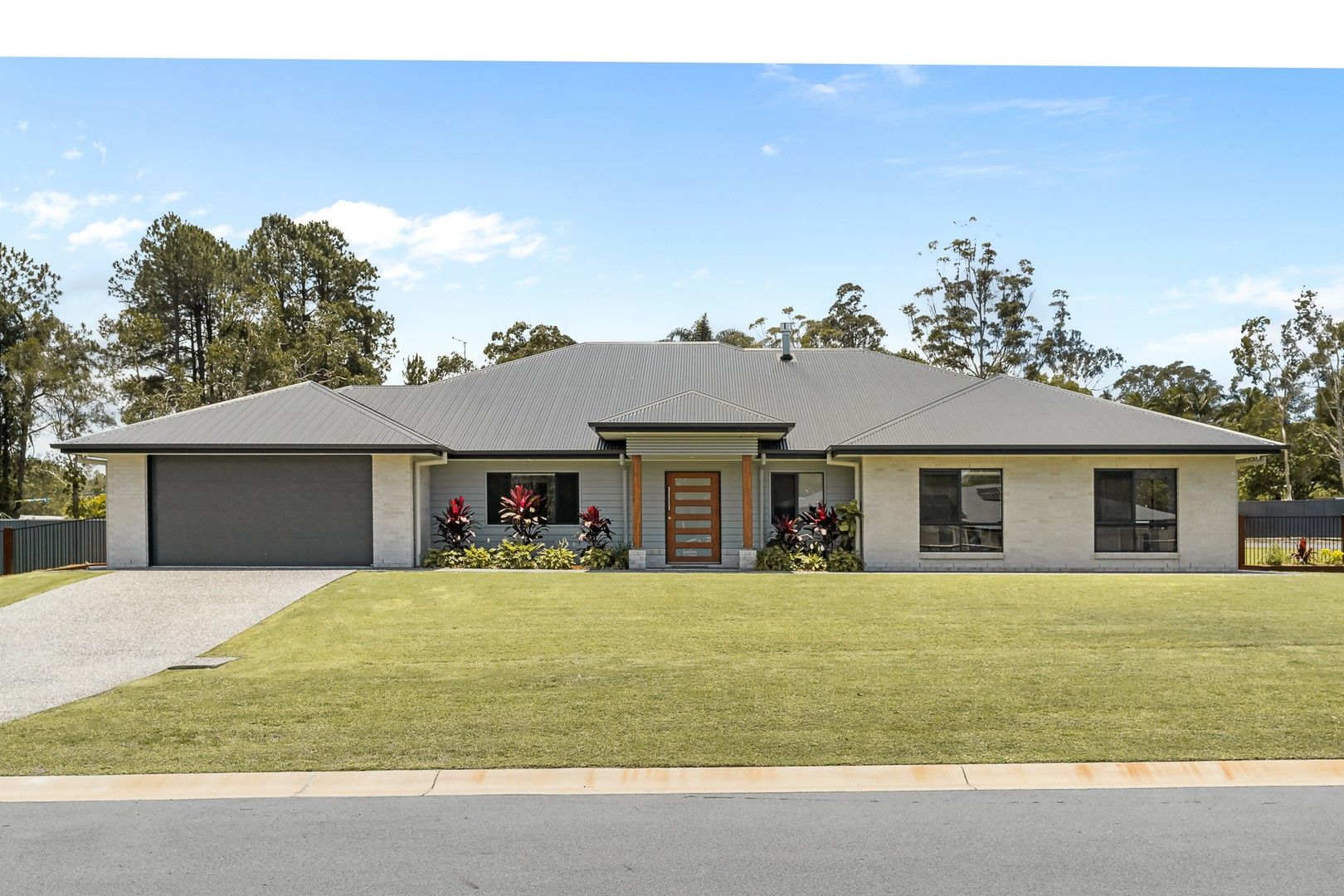 4 bedrooms House in 21 Semple Lane CABOOLTURE QLD, 4510
