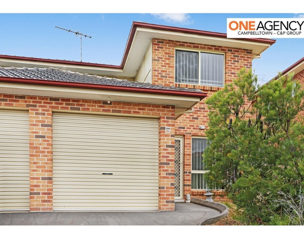 5/4 Feldspar Road, Eagle Vale NSW 2558