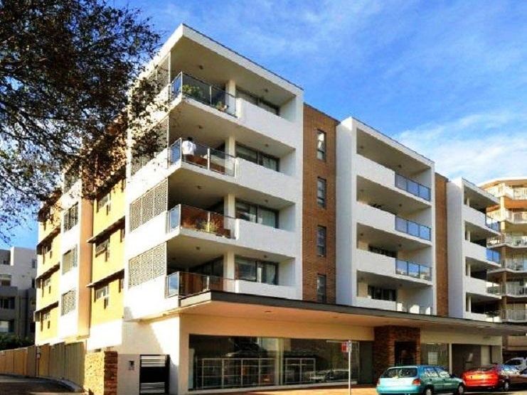 2 bedrooms Apartment / Unit / Flat in 13/102 Boyce Road MAROUBRA NSW, 2035