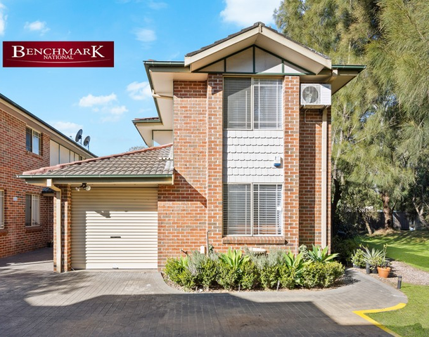 8/26 Wellwood Avenue, Moorebank NSW 2170