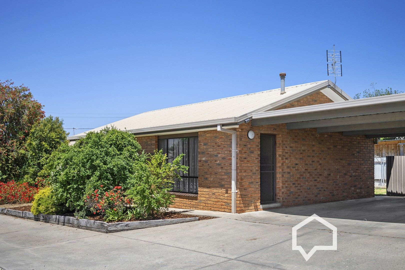 2 bedrooms Apartment / Unit / Flat in 3/13 Nelson Street CALIFORNIA GULLY VIC, 3556