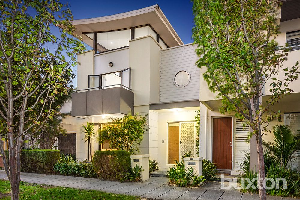 3 bedrooms Townhouse in 128 Beach Street PORT MELBOURNE VIC, 3207