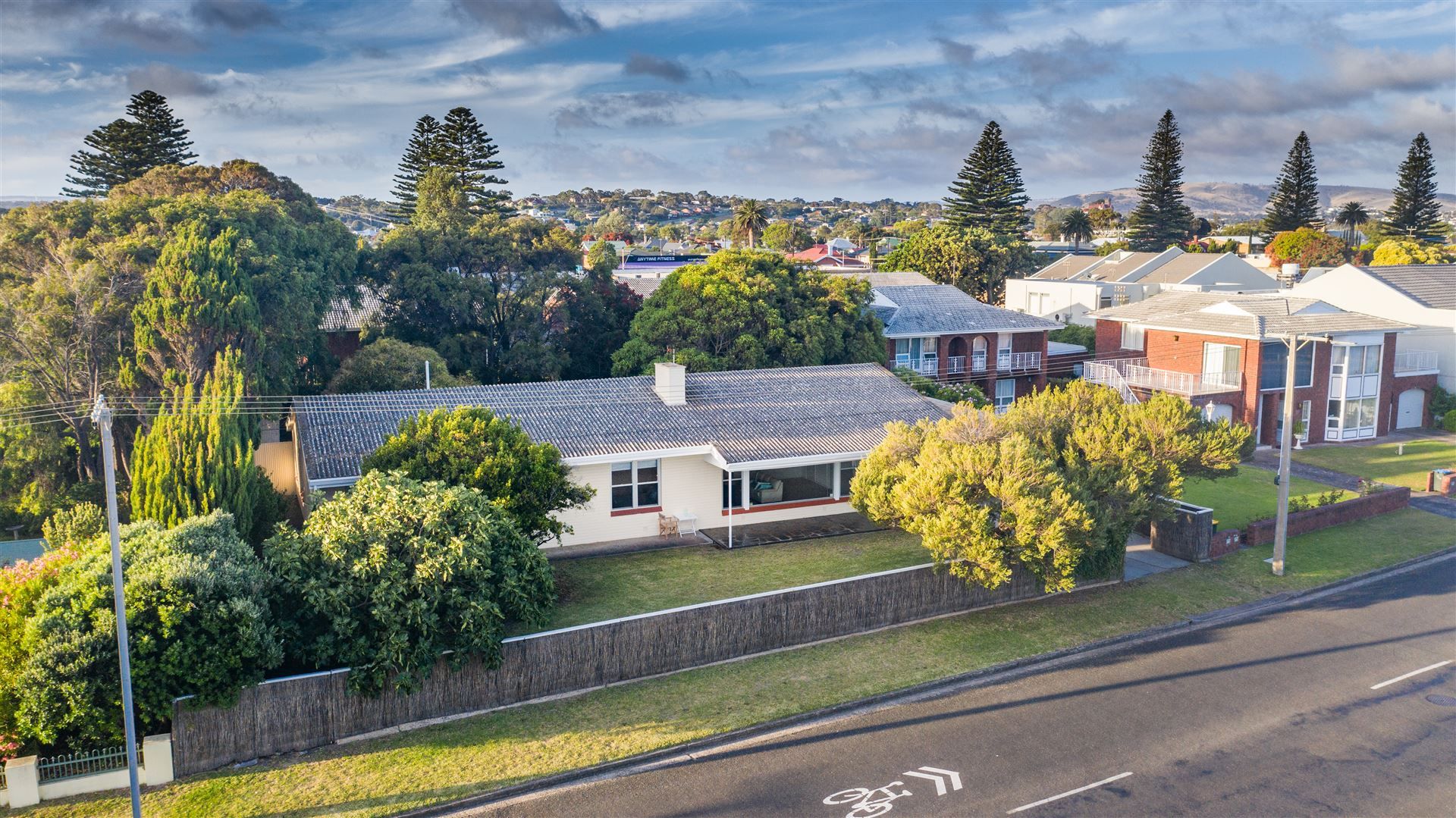 38 Esplanade, Victor Harbor SA 5211, Image 2