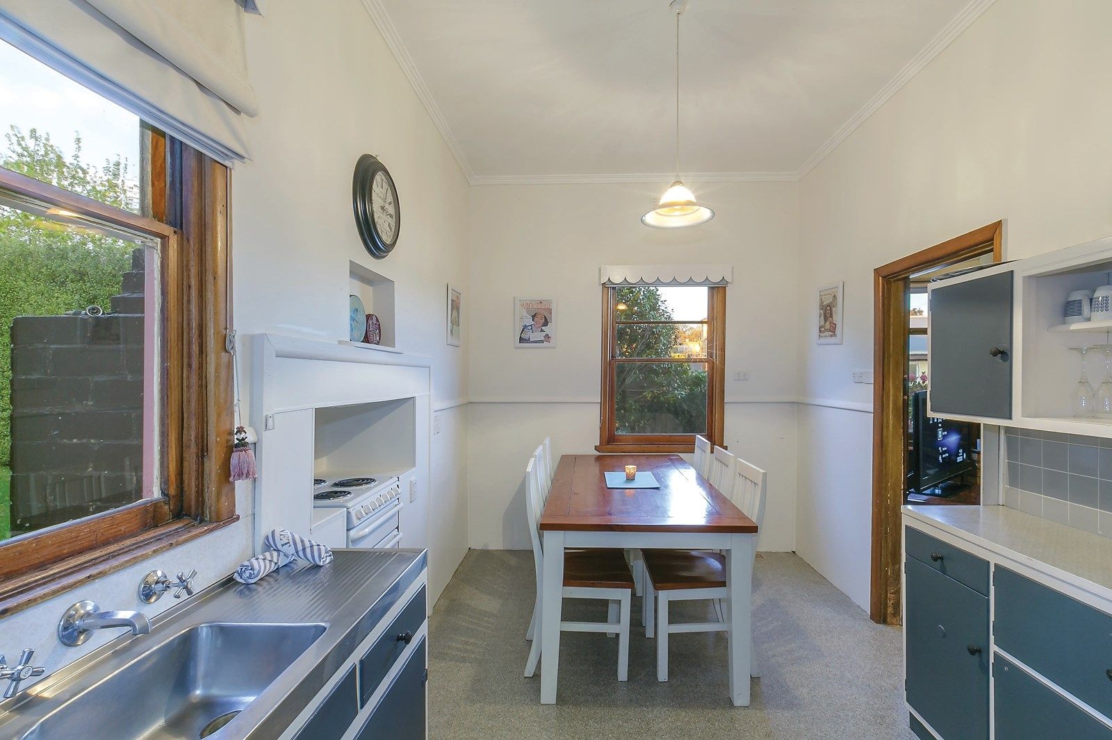 67 Central Springs Road, Daylesford VIC 3460, Image 2