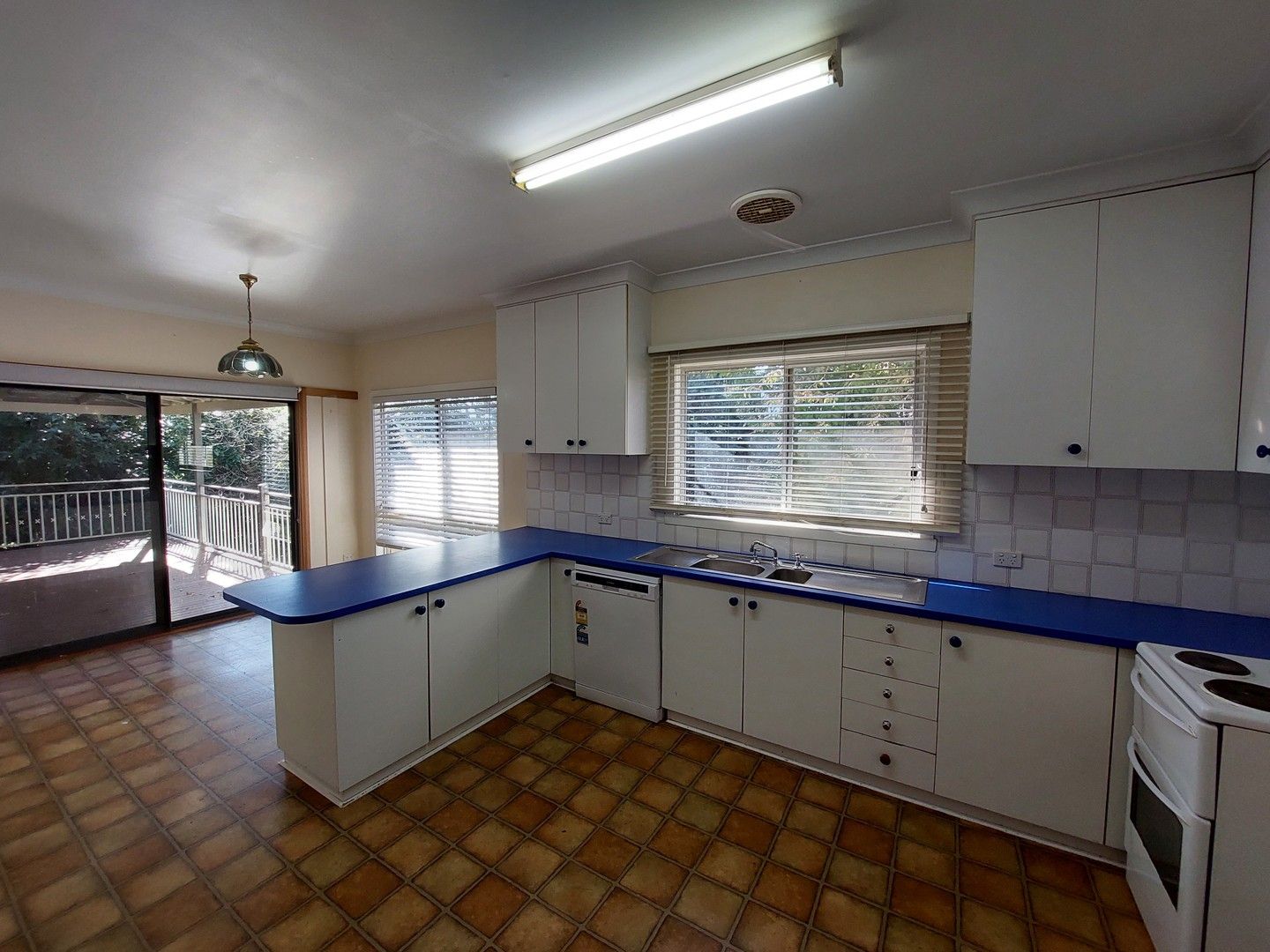 "ROCKLEA" 657 Old Tumbarumba Road, Batlow NSW 2730 House For Rent