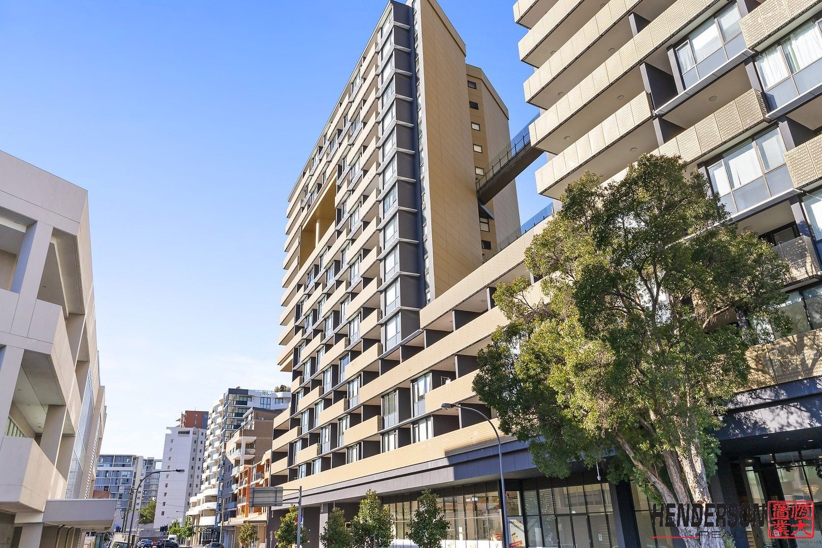 2 bedrooms Apartment / Unit / Flat in 806/21 Treacy Street HURSTVILLE NSW, 2220