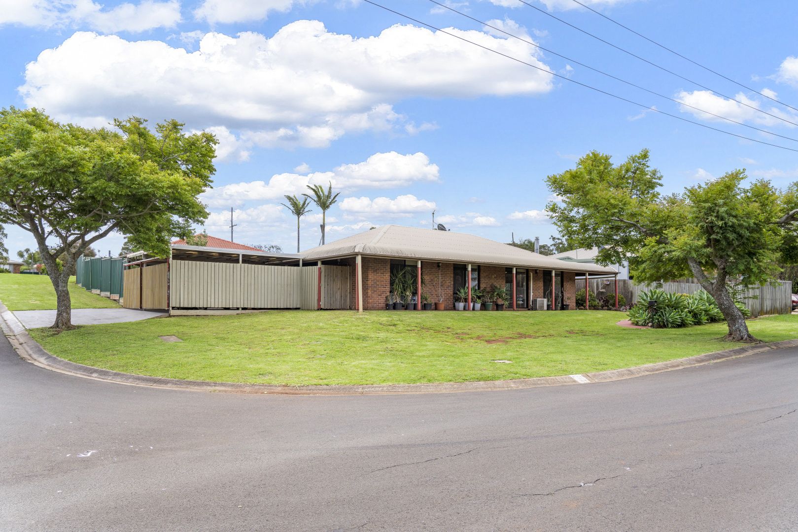 25 Traminer Drive, Wilsonton Heights QLD 4350, Image 2