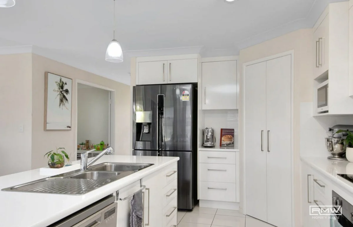 Additional image 9 of 4 Seashell Court, Lammermoor QLD 4703