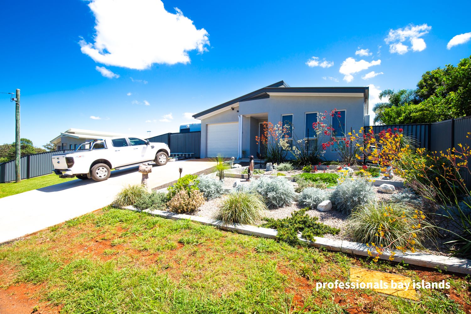 3 bedrooms House in 31 Roebuck Street RUSSELL ISLAND QLD, 4184