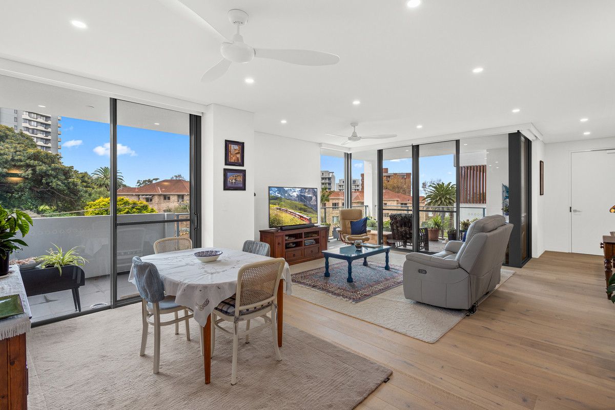 302/11 Gipps Street, Wollongong NSW 2500, Image 1