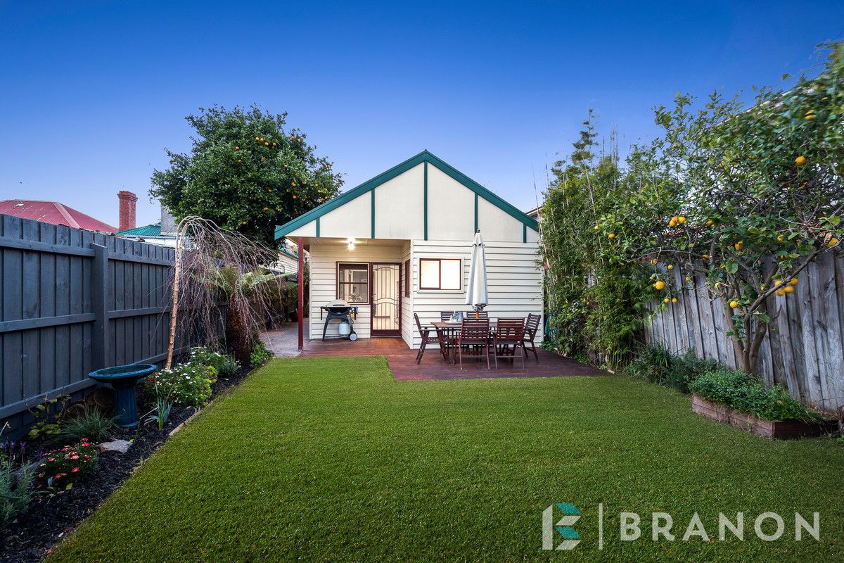 8 Mill Road, Oakleigh VIC 3166, Image 2