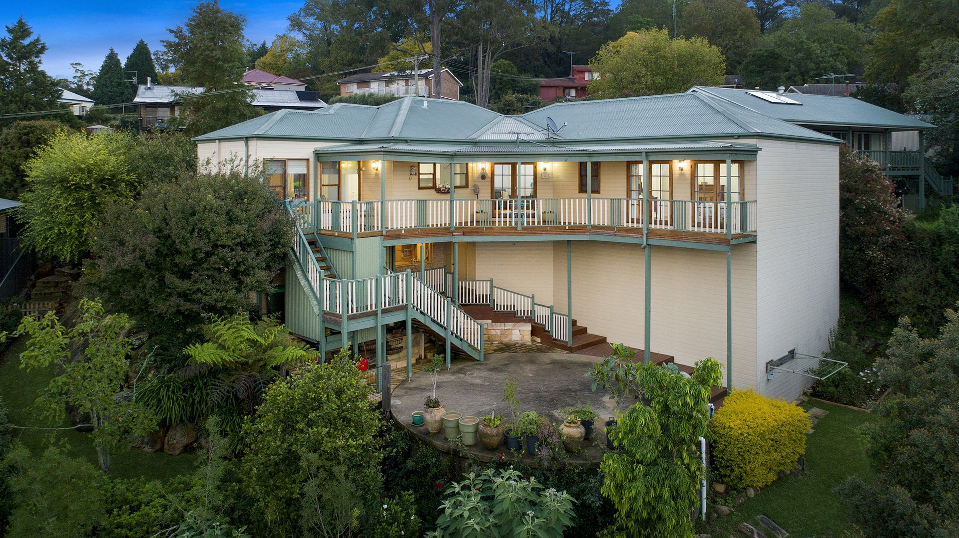 36 Dabage Place, Kurrajong Heights Property History & Address