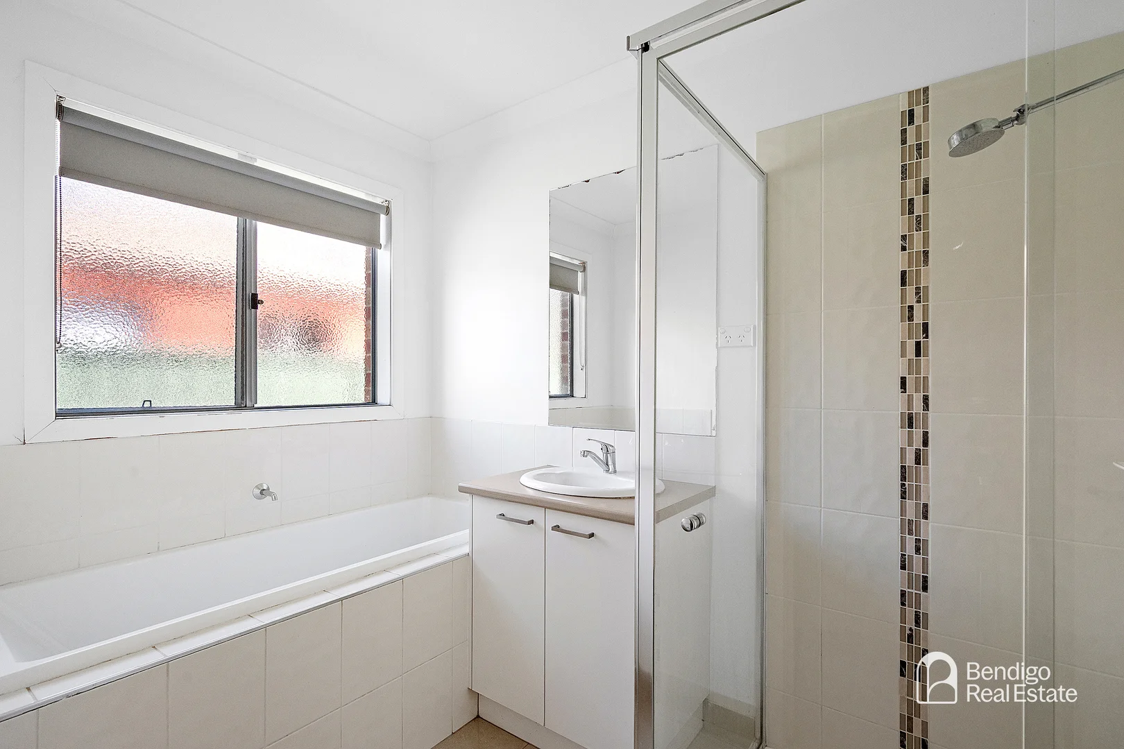 Additional image 5 of 10 Caulfield Drive, Ascot VIC 3551