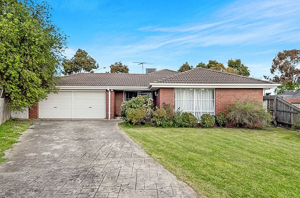 5 bedrooms House in 17 Terrell Court ROXBURGH PARK VIC, 3064