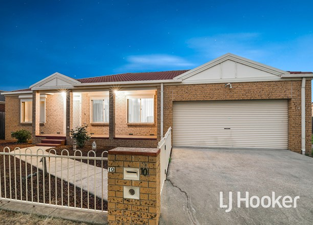 10 Beech Place, Hallam VIC 3803