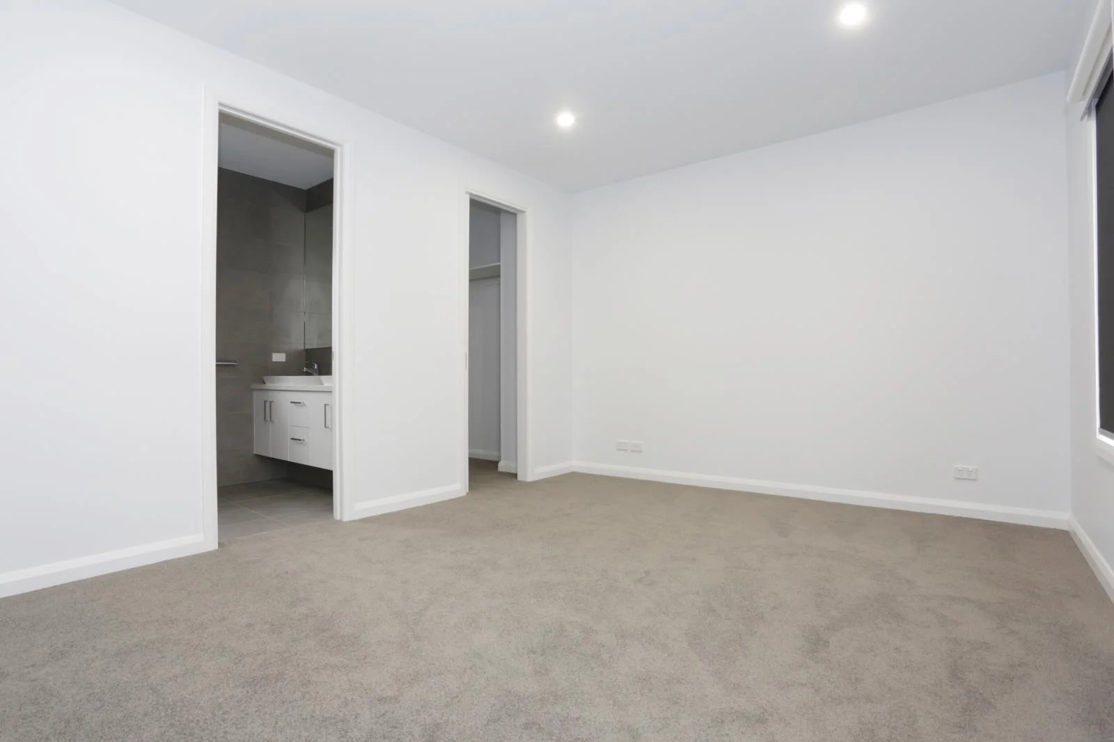 Additional image 4 of 2/22 Anthony Drive, Mount Waverley VIC 3149