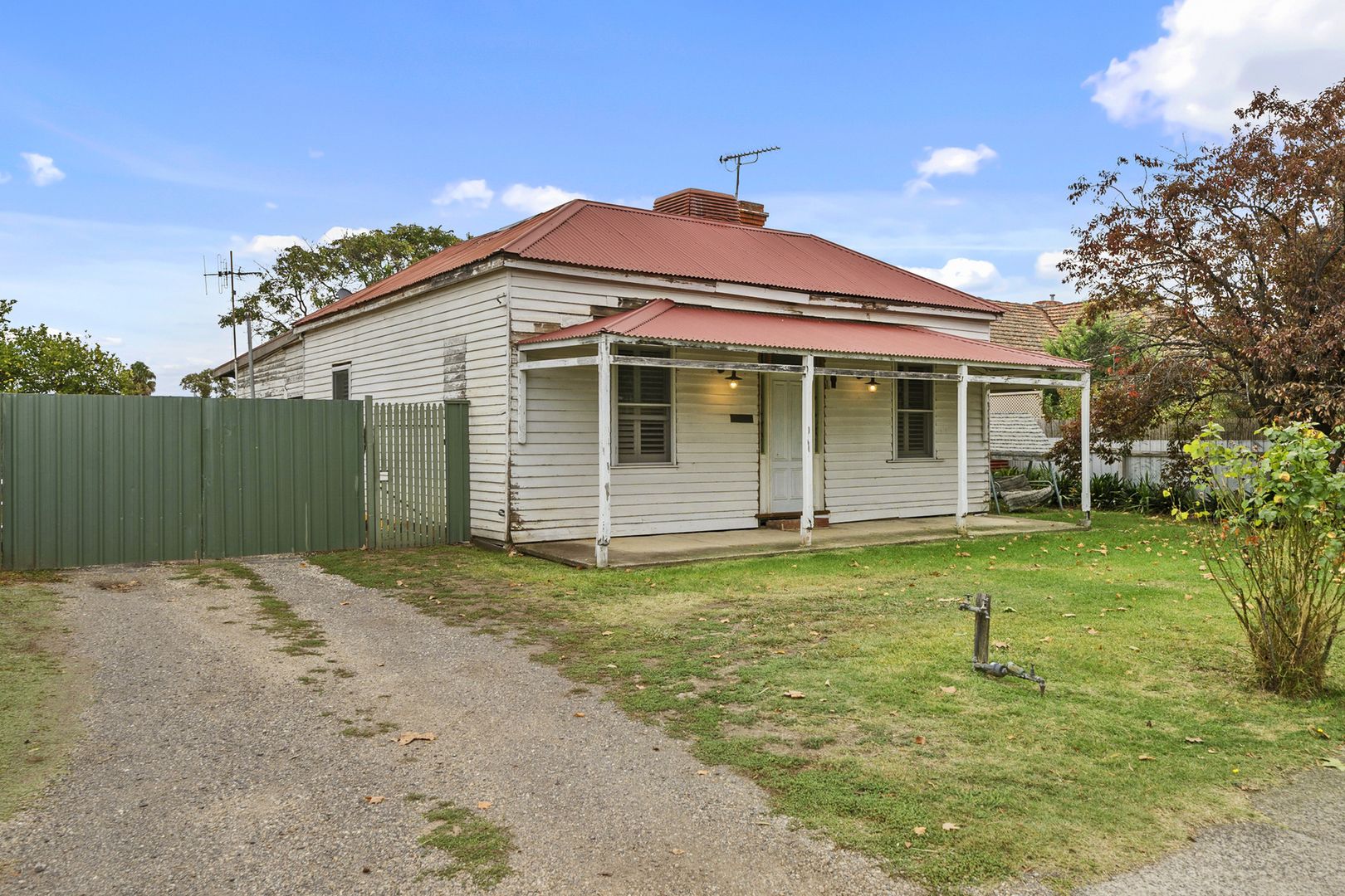 52 Anderson Street, Euroa VIC 3666, Image 1