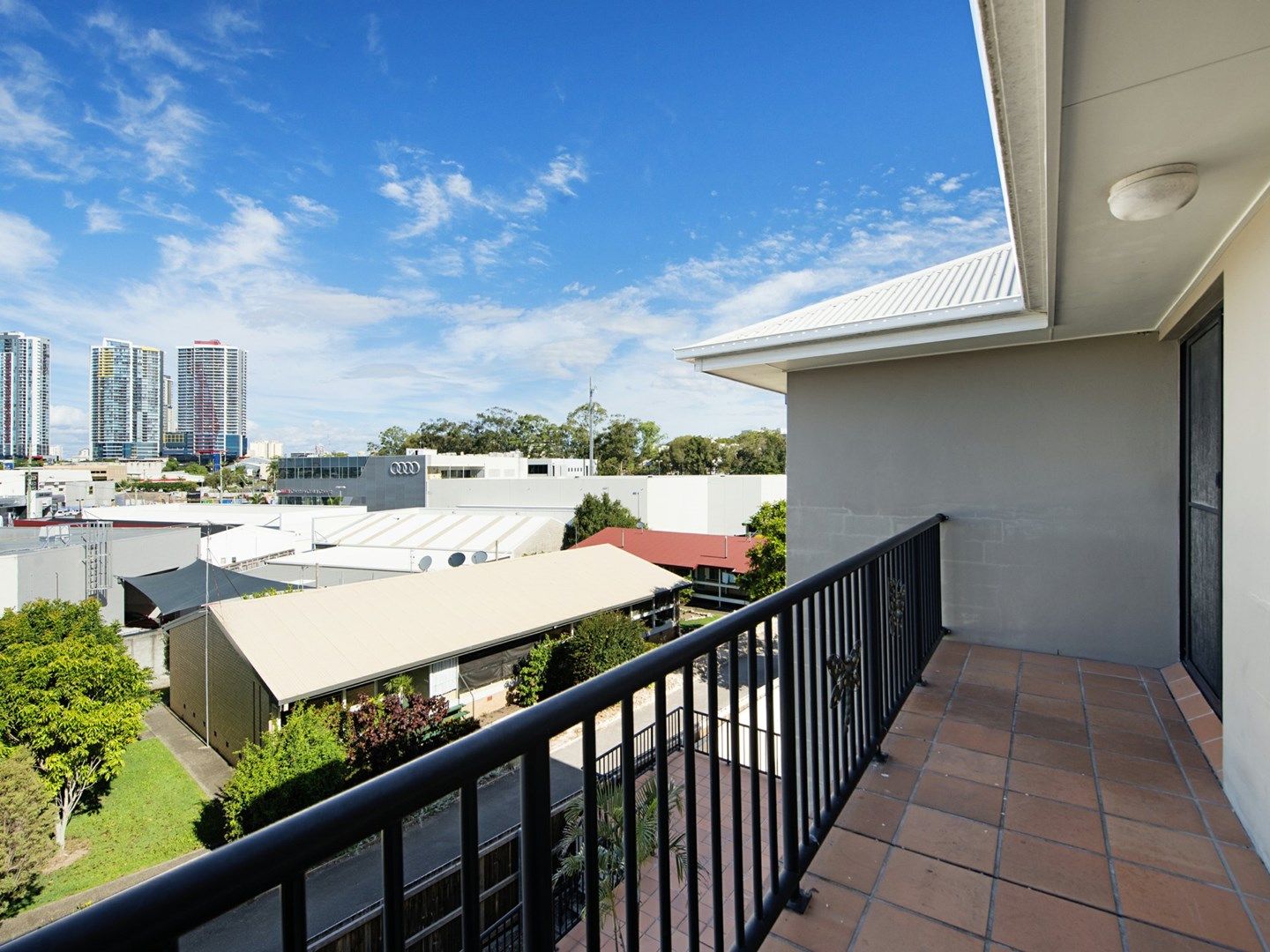 12/2 Johnston Street, Southport QLD 4215, Image 0