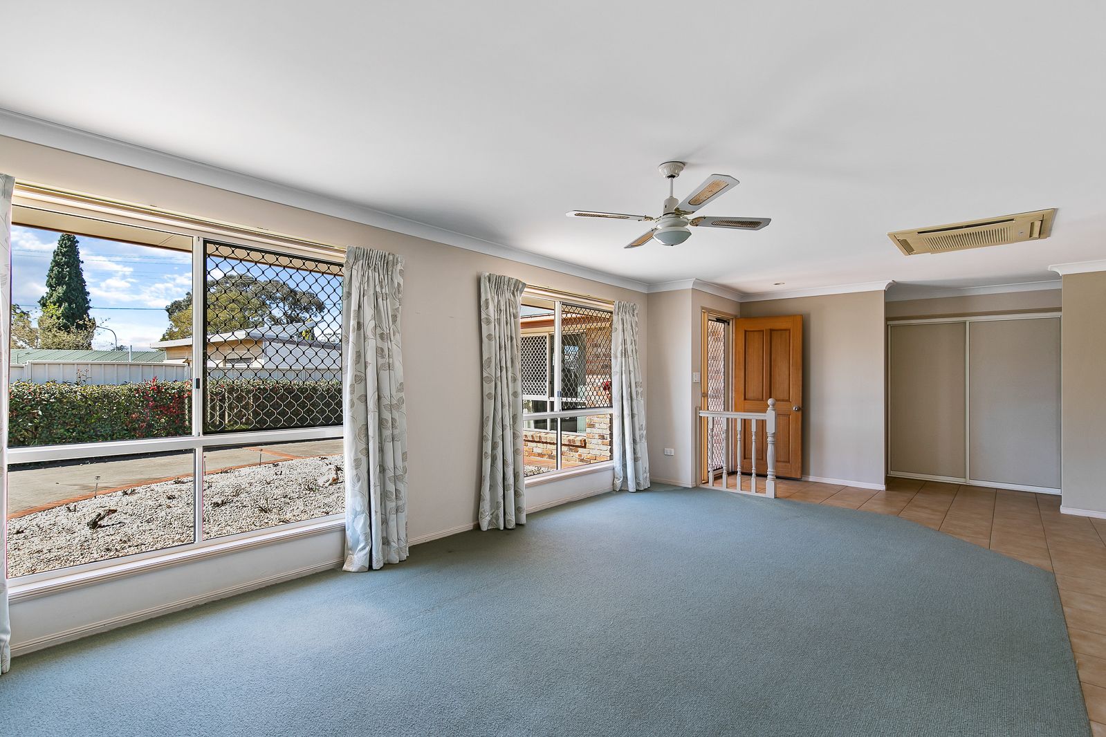 4a Hursley Road, Newtown QLD 4350, Image 2