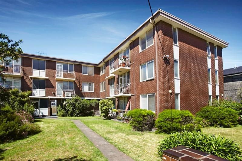 2 bedrooms Apartment / Unit / Flat in 1/1-3 Grandison Street MOONEE PONDS VIC, 3039