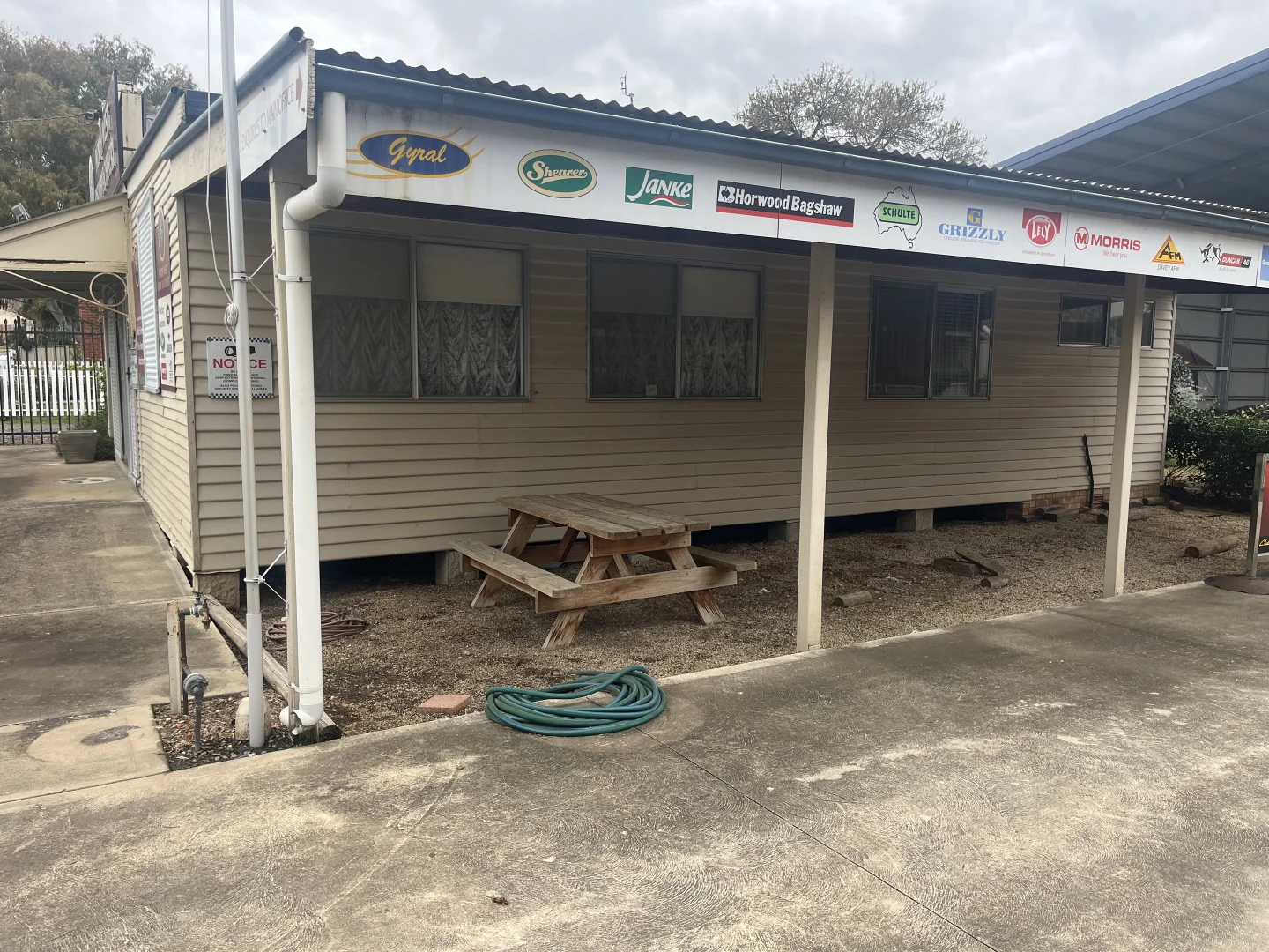 Image 10