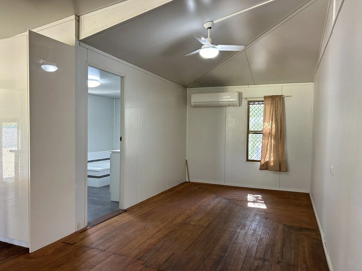 Additional image 15 of 32 Vindex Street, Winton QLD 4735