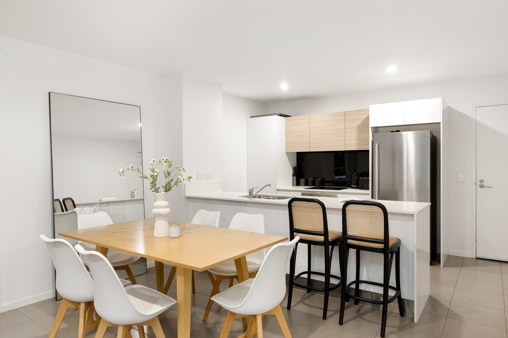 3111/1-7 Waterford Court, Bundall QLD 4217, Image 1