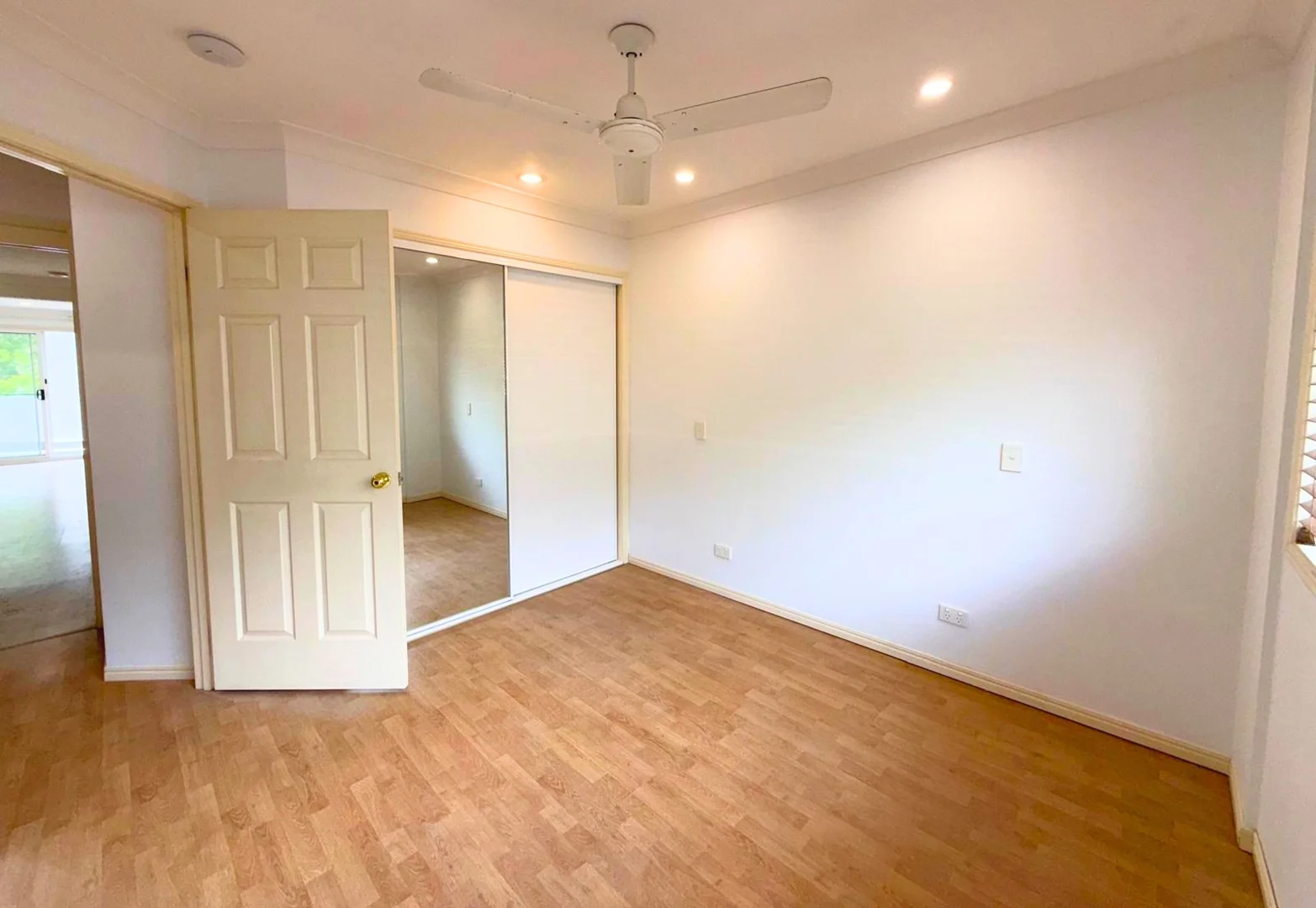 Additional image 18 of 5/4 Ranier Crescent, Varsity Lakes QLD 4227