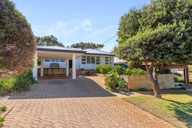 Picture of 39 Lawley Street, NORTH BEACH WA 6020