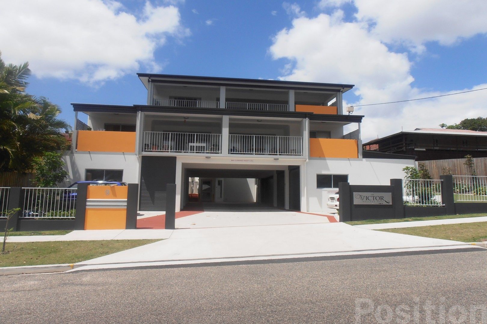 2 bedrooms Apartment / Unit / Flat in 7/9 Victor Street HOLLAND PARK QLD, 4121