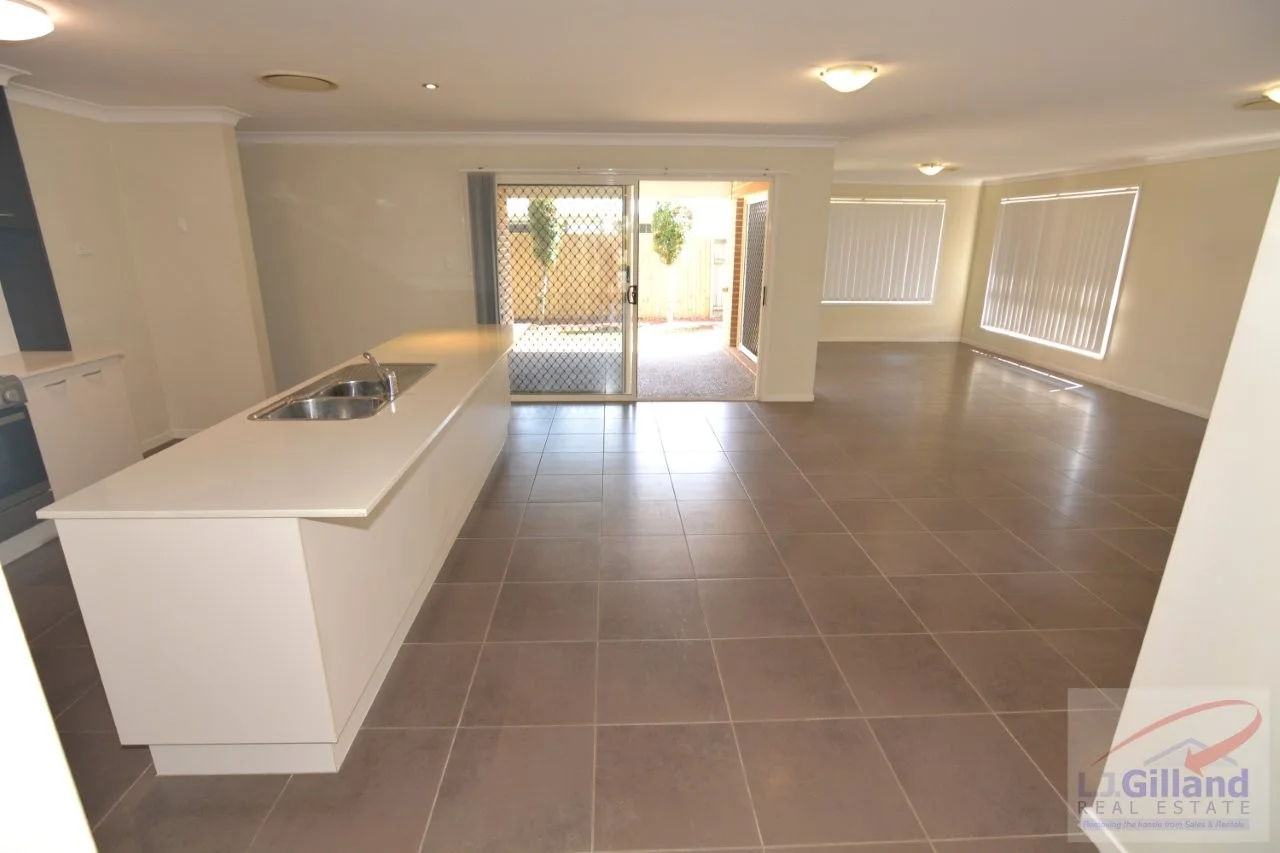 Additional image 3 of 101 School Road, Wynnum West QLD 4178