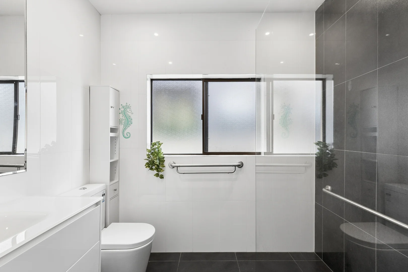 Additional image 8 of 6 Seidel Avenue, Picnic Point NSW 2213