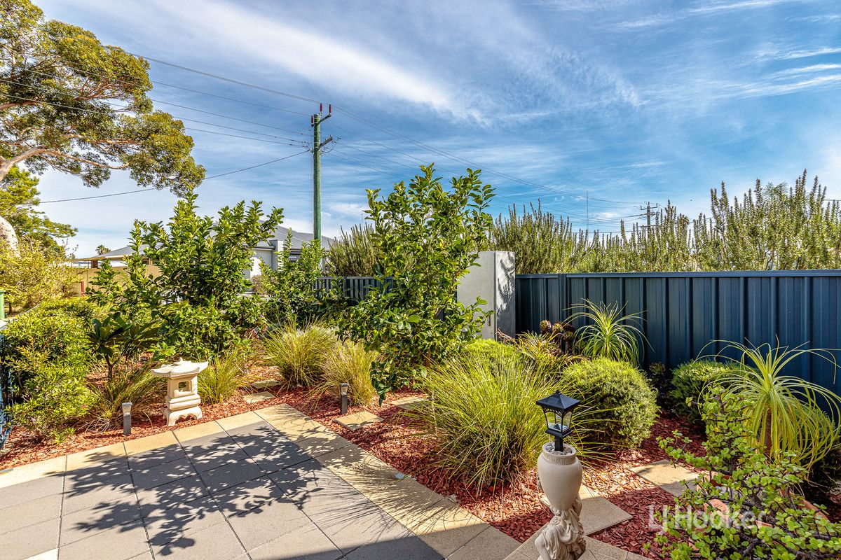 1/28 Strickland Street, Bunbury WA 6230, Image 2