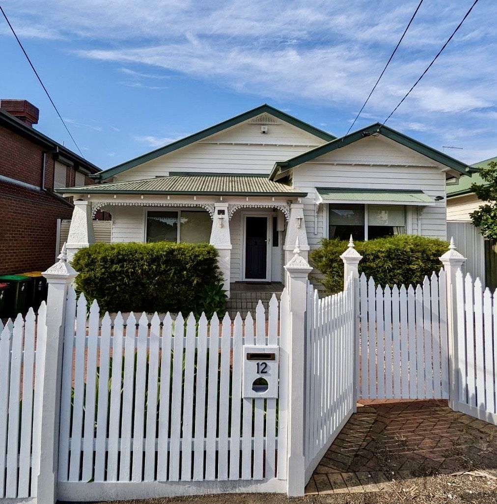 4 bedrooms House in 12 Zeal Street BRUNSWICK WEST VIC, 3055