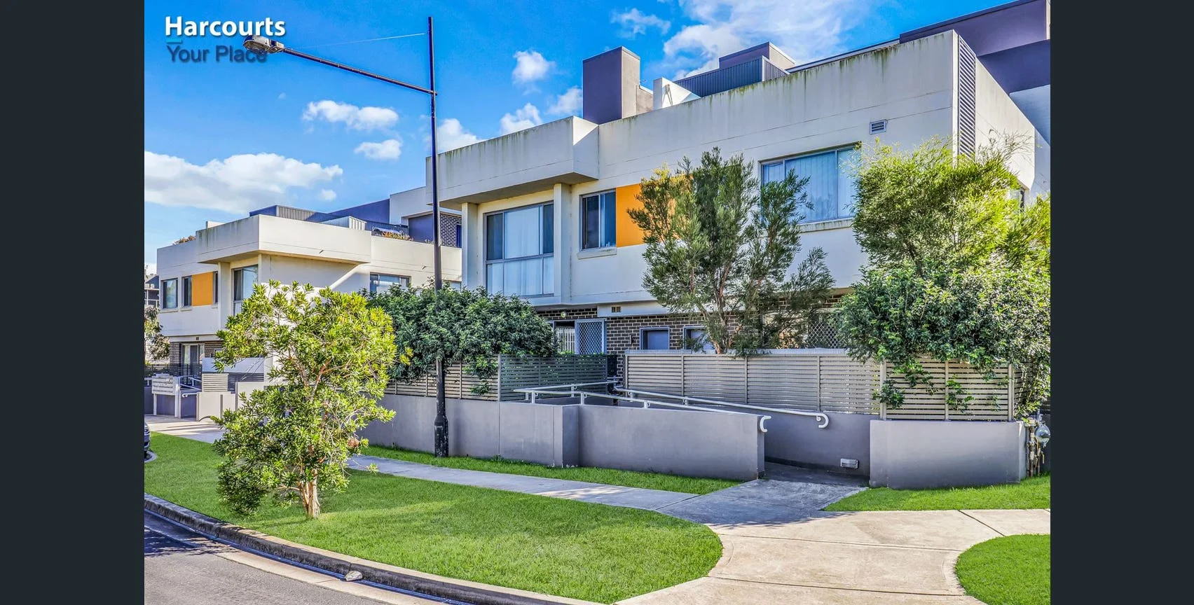 2/5 Dunlop Avenue, Ropes Crossing NSW 2760