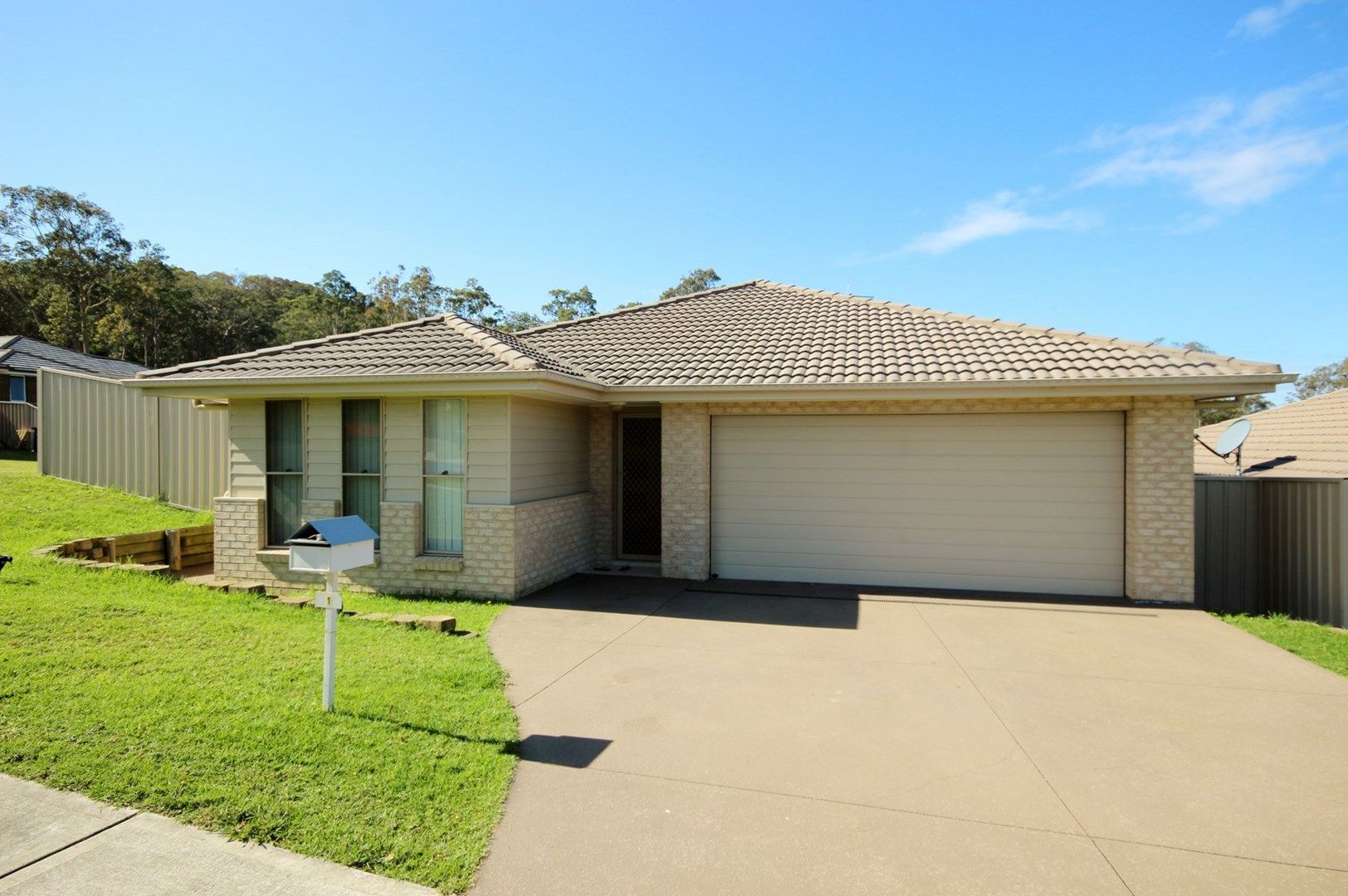 1 Yarra Place, Wadalba NSW 2259, Image 0