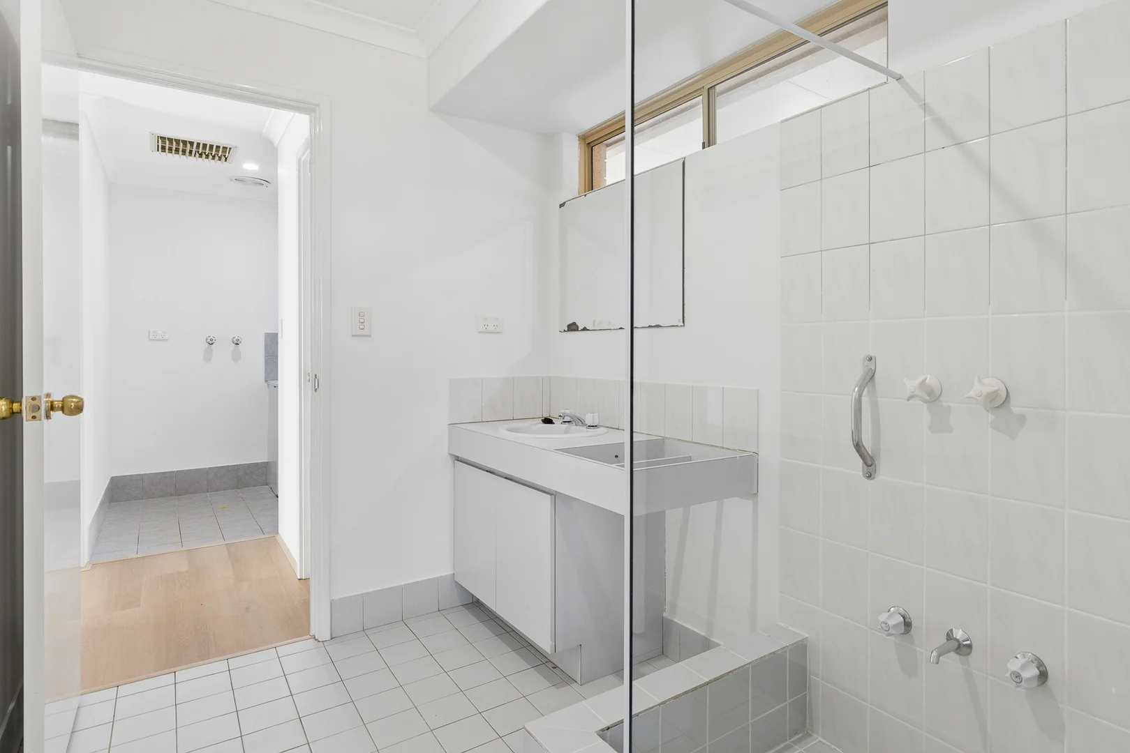 Additional image 11 of 2/7 Ohio Court, Greenfields WA 6210