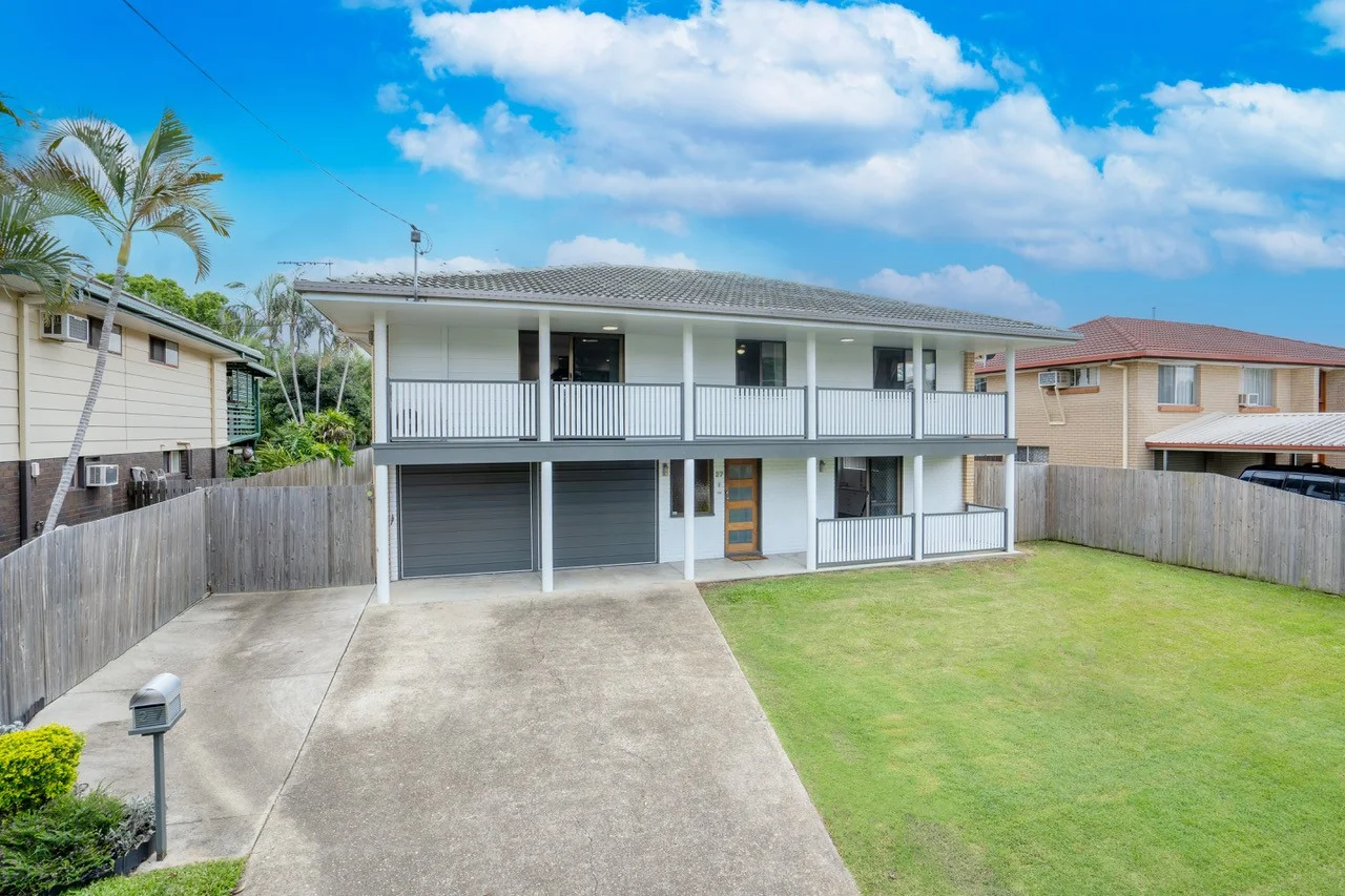 27 Pleasant Drive, Albany Creek QLD 4035