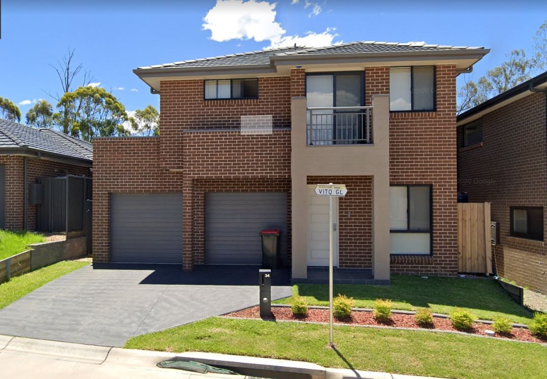 4 bedrooms House in 34 Vito Glade RIVERSTONE NSW, 2765