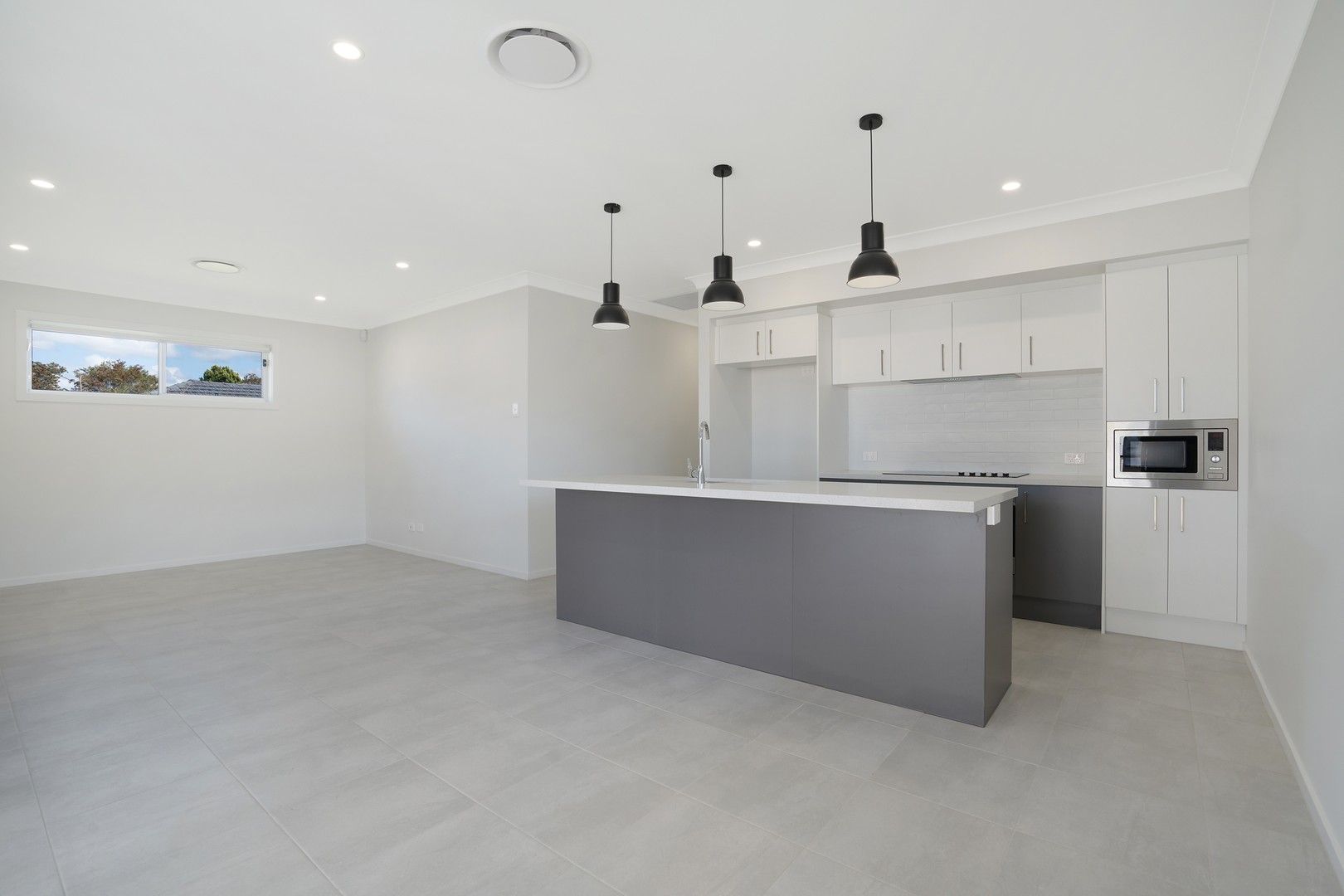 4 bedrooms House in 2 College St BARNSLEY NSW, 2278