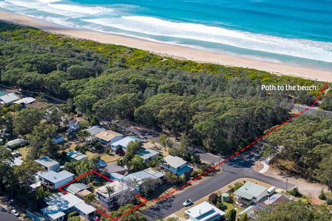 Picture of 68 Lakeside Drive, SOUTH DURRAS NSW 2536