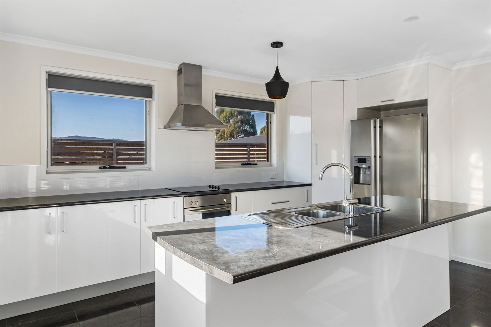 3 bedrooms Apartment / Unit / Flat in 3/51 Beach Road MARGATE TAS, 7054