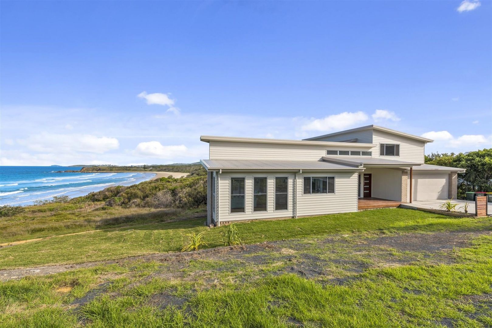 52 Headland Road, Arrawarra Headland NSW 2456 House For Rent 1811