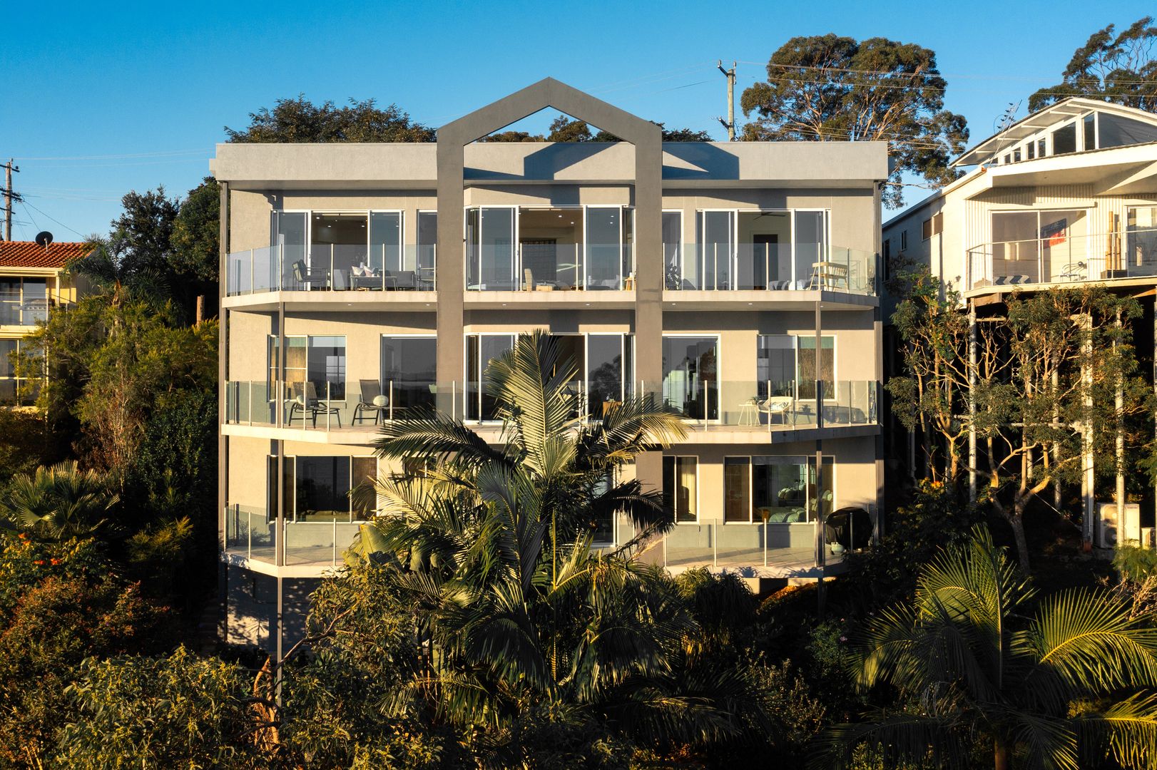 76 Sunlight Parade, Fishing Point NSW 2283 Domain