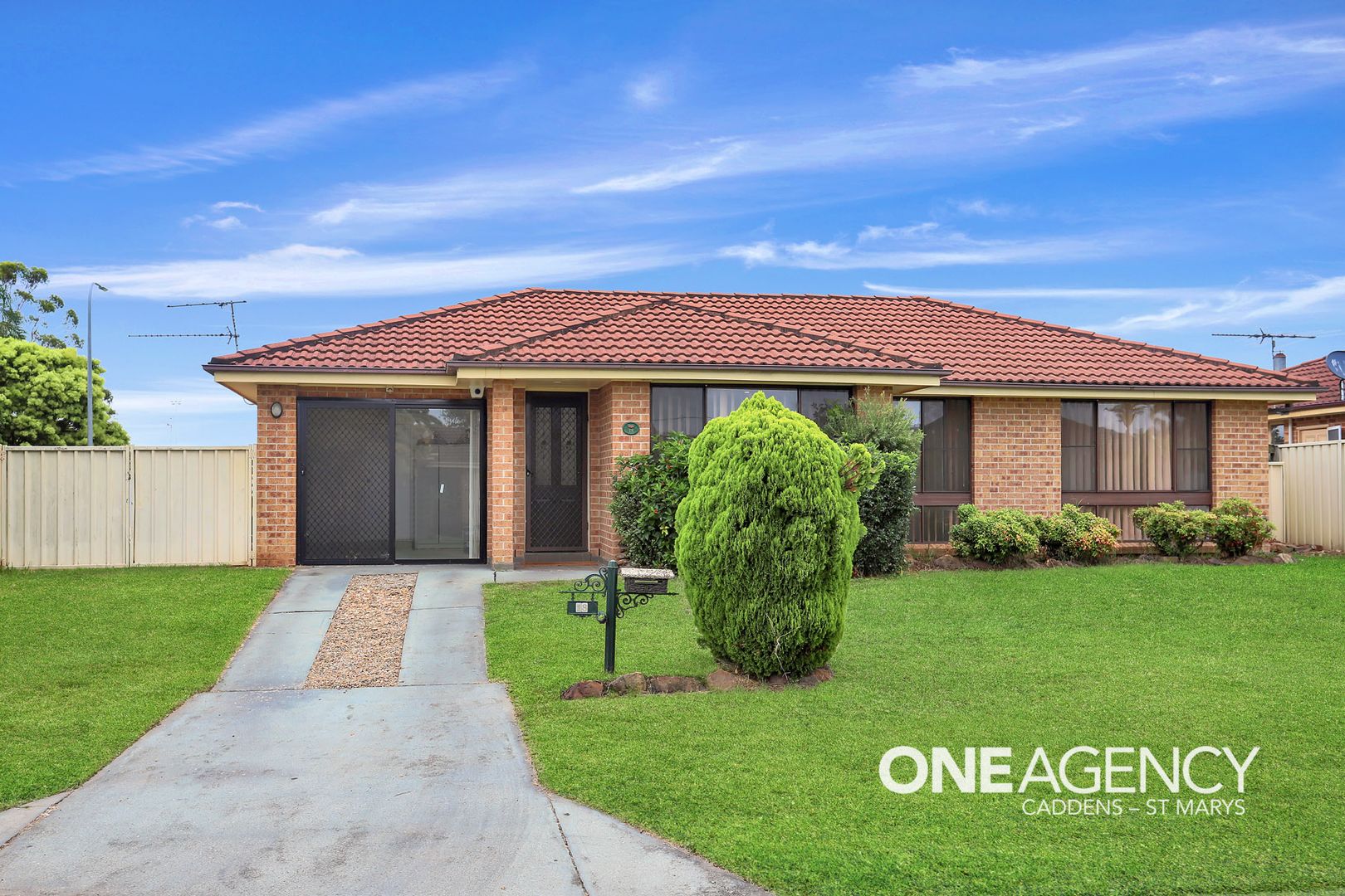 18 Aldinga Place, Claremont Meadows Property History & Address