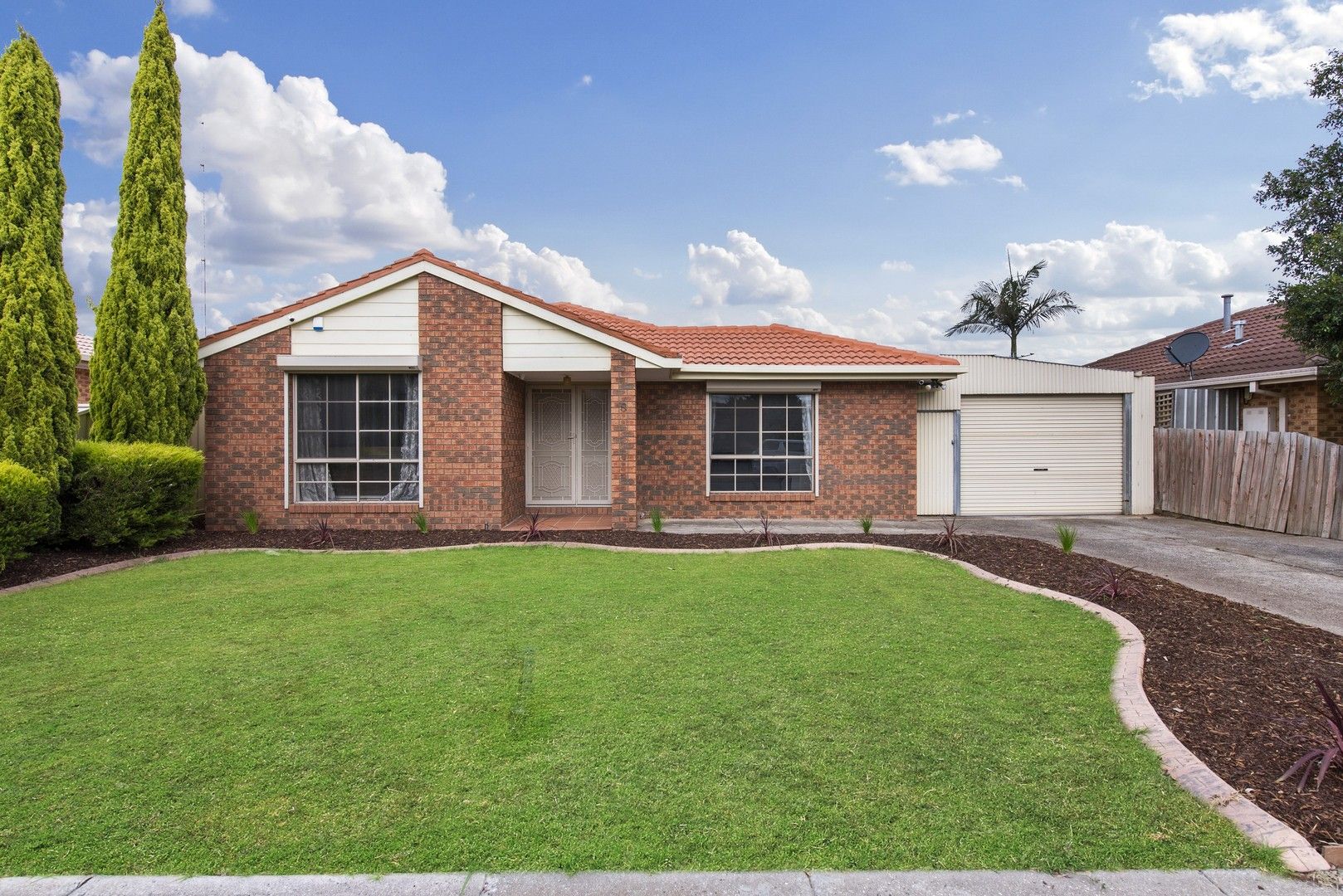 8 Yeats Drive, Delahey VIC 3037, Image 0