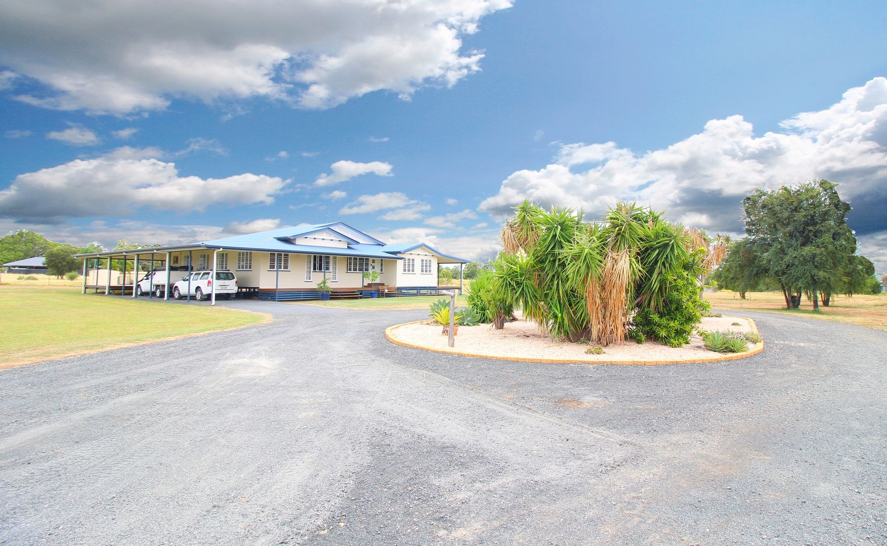 25 Hibernia Road, Capella QLD 4723, Image 2